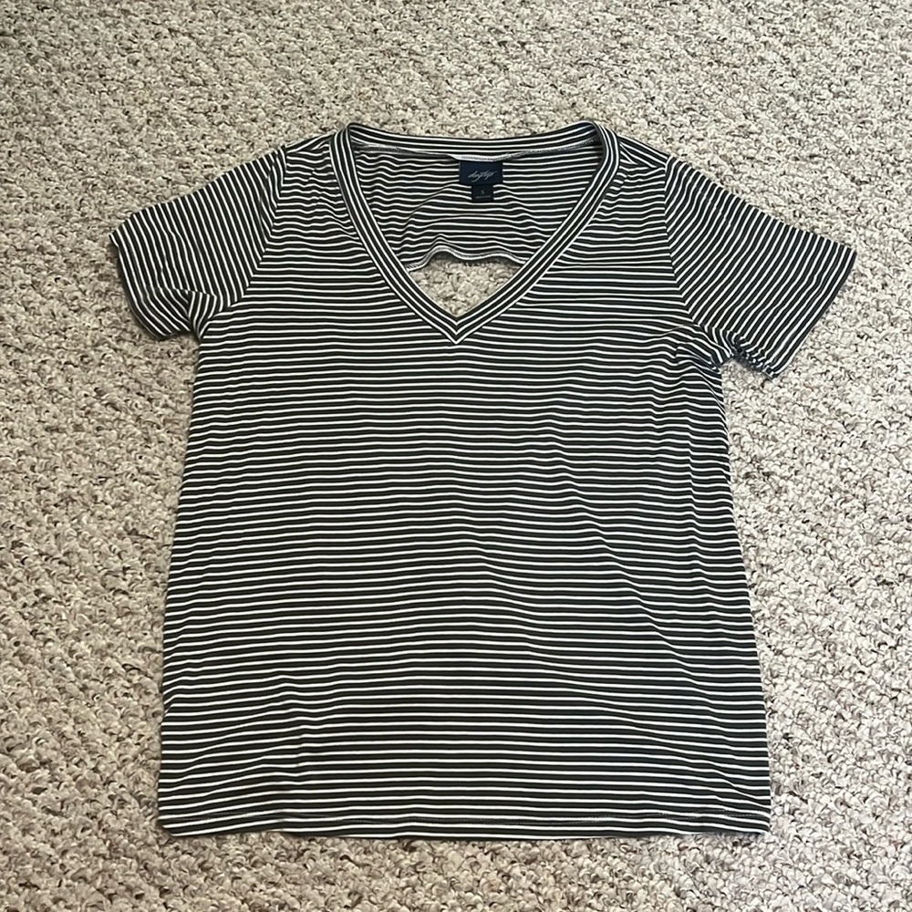 Buckle size S shirt